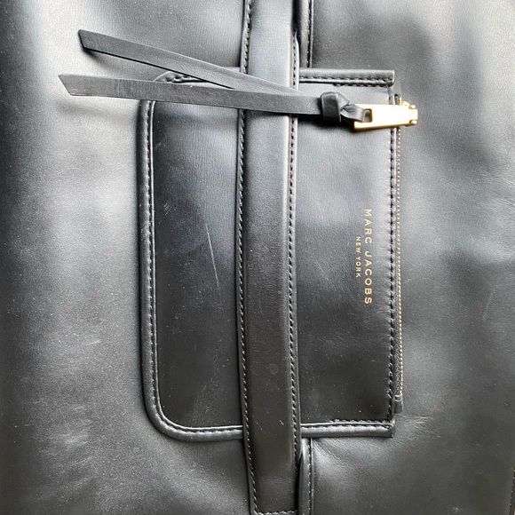 Marc Jacobs Handbag - Picture 2 of 6